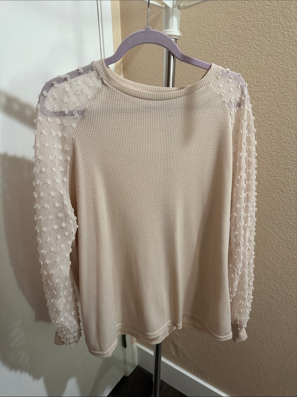 Women’s Cream Textured Sleeve Knit Top